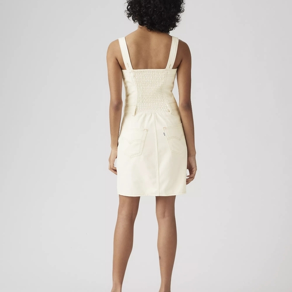 Levi's Iconic Button-Up Dress - Picture 3 of 12